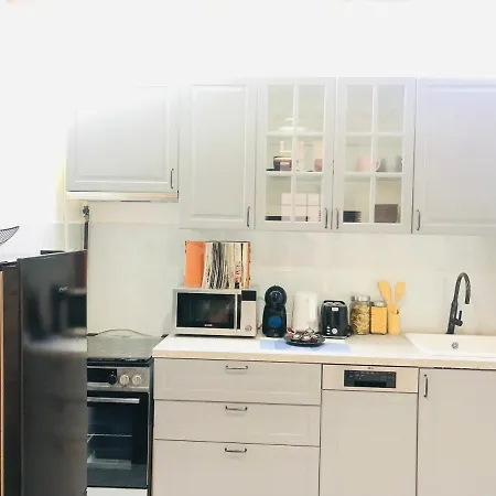 Apartment Downtown Andrassy Budapest